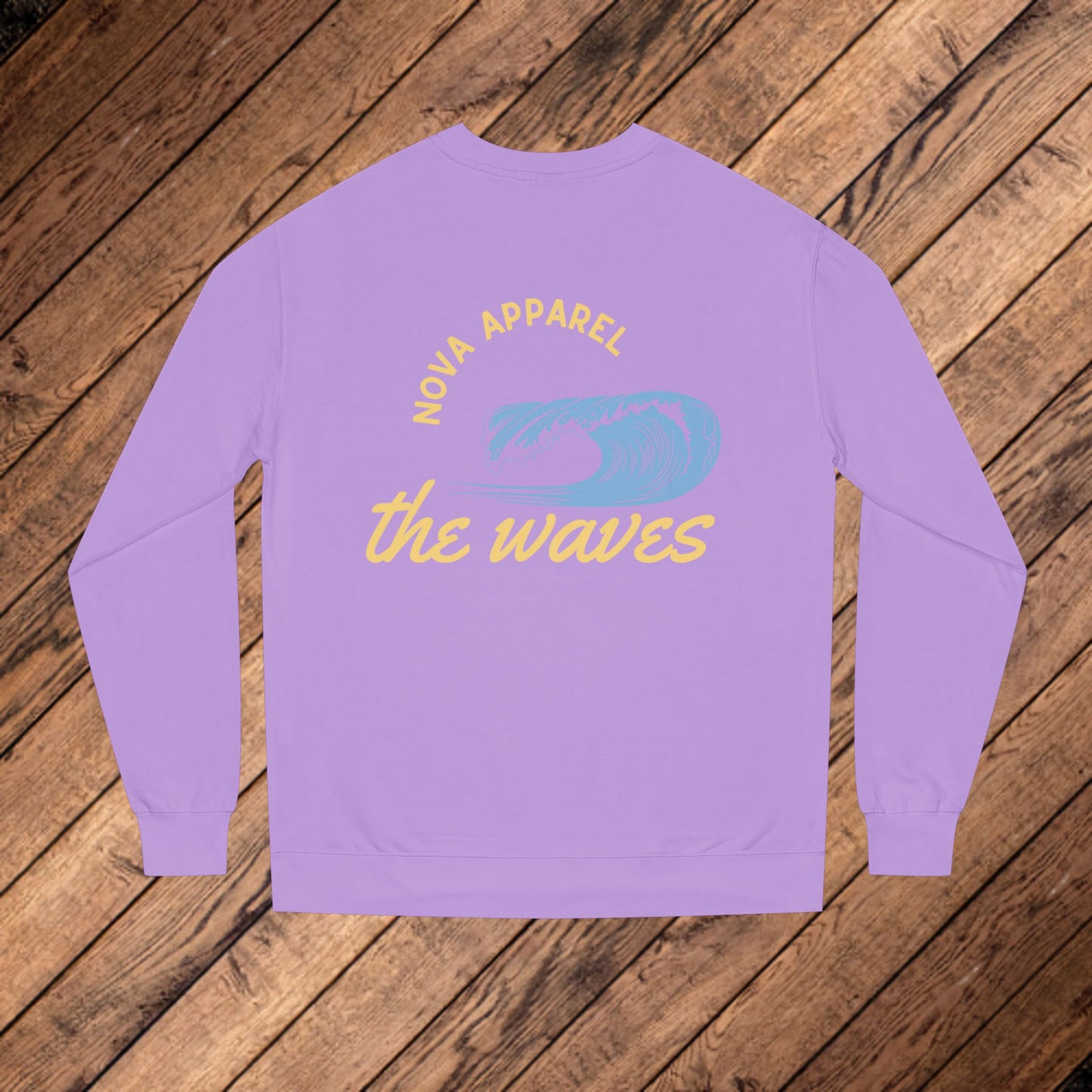 NOVA The Waves Crewneck